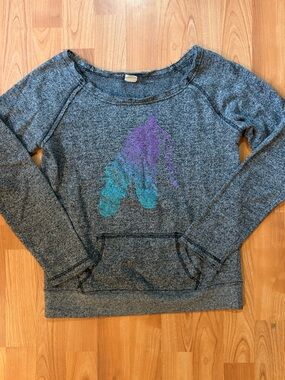 Empyre Gray Boat Neck Sweater with Teal and Purple Feather Graphic Small